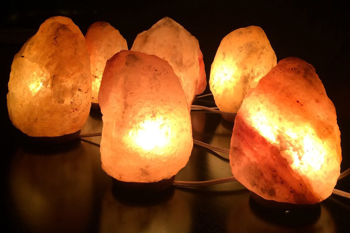 Himalayan natural glow online pink salt lamp