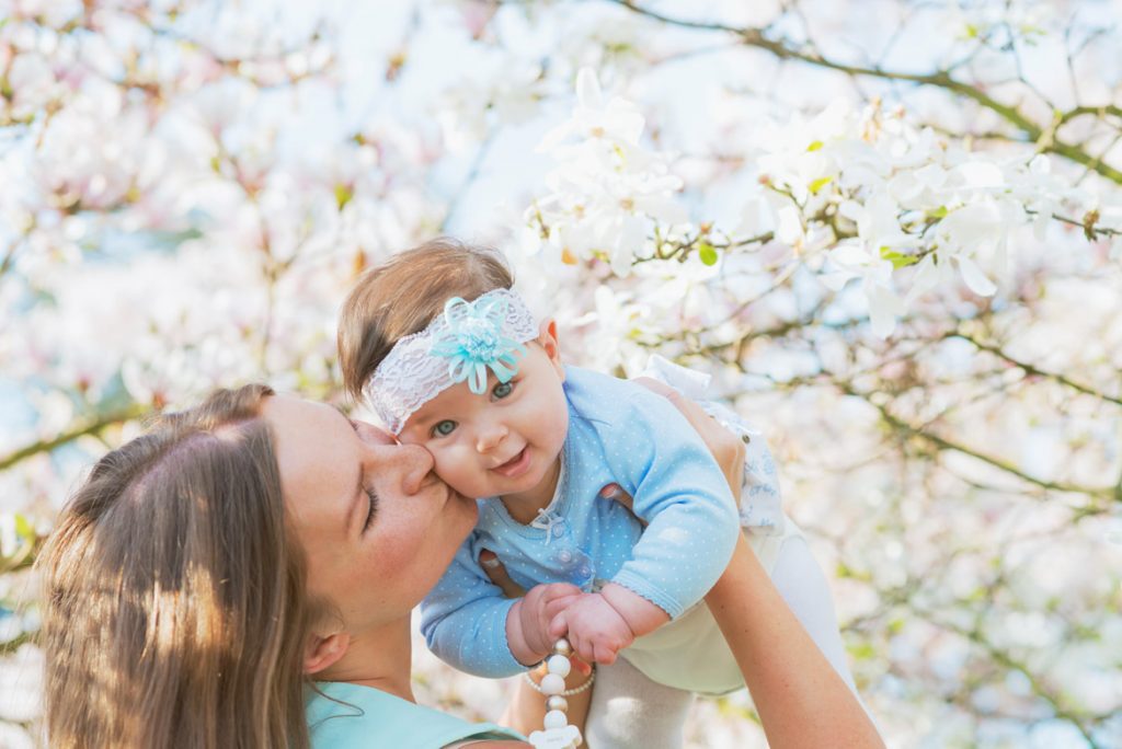Motherhood and the Female Body Uncensored Winners of the Birth